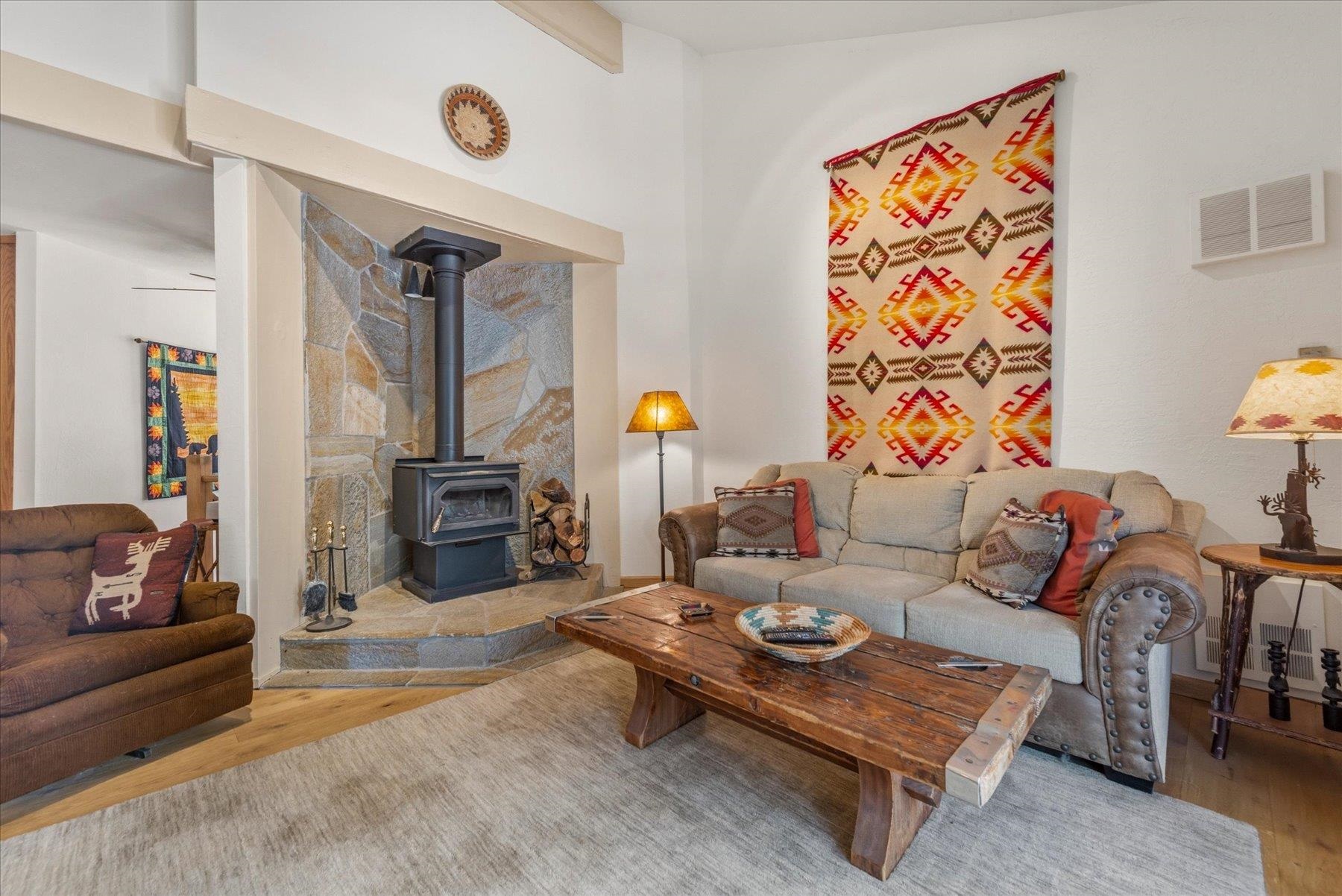 15480 Donner Pass Road, Unit 20 Truckee, CA 96161 - Photo 12 of 28 Gallery Image 12