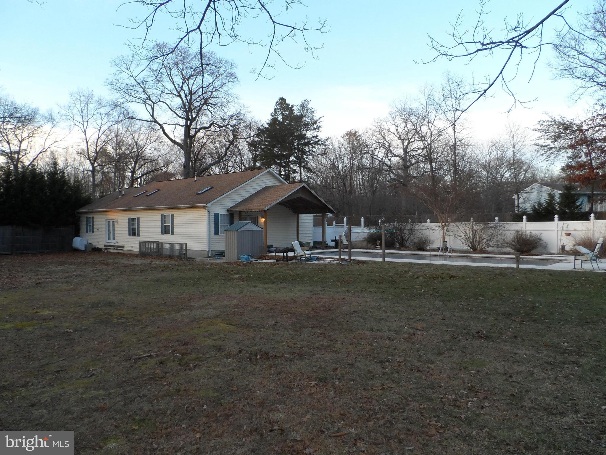 8447 Bussenius Road Pasadena, MD 21122 - Photo 3 of 22 Exterior (Rear)