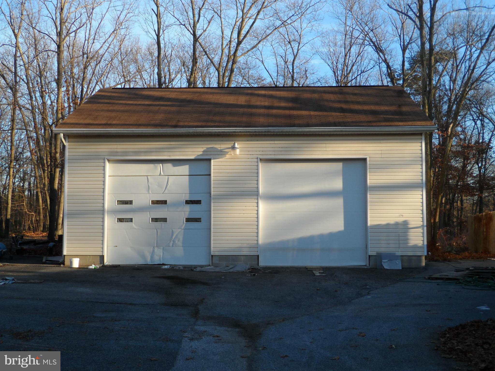 8447 Bussenius Road Pasadena, MD 21122 - Photo 4 of 22 Exterior (General)