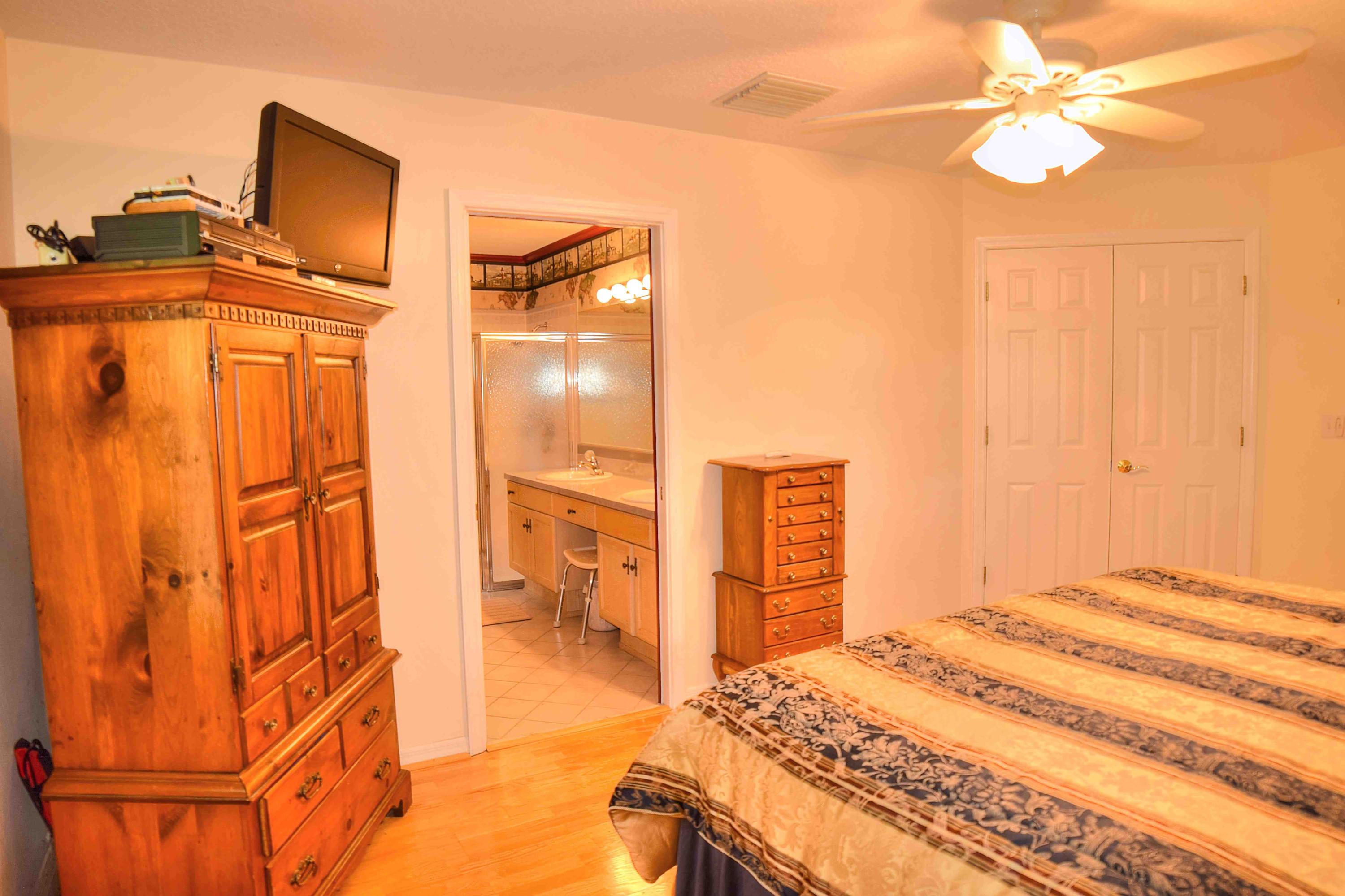 9362 Sandy Run Road Jupiter, FL 33478 - Photo 12 of 24 Sandy Run Master Bedroom (2) LQ