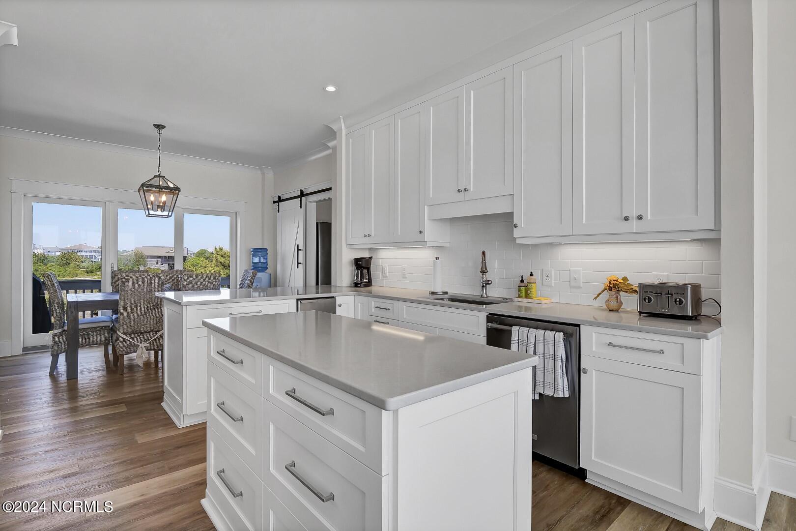 166 Beach Road South Wilmington, NC 28411 - Photo 17 of 76 017_pja15841 (Large)