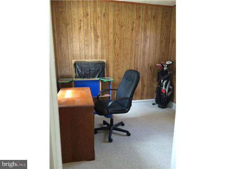 1425 Pawlings Road Phoenixville, PA 19460 - Photo 13 of 17 Office / Study