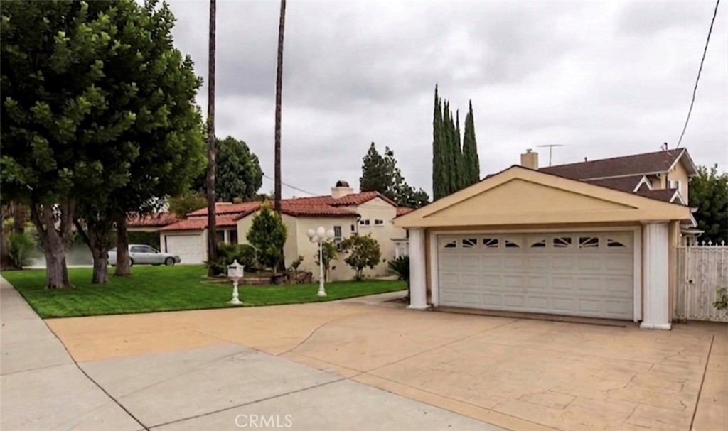 314 West Kenneth Road Glendale, CA 91202 - Photo 2 of 55 Gallery Image 2