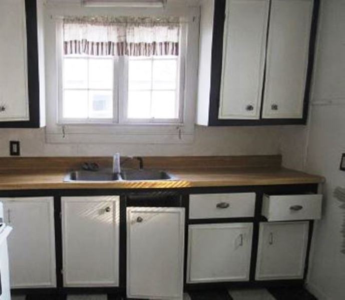916 Walnut Street Decatur, IN 46733 - Photo 4 of 11