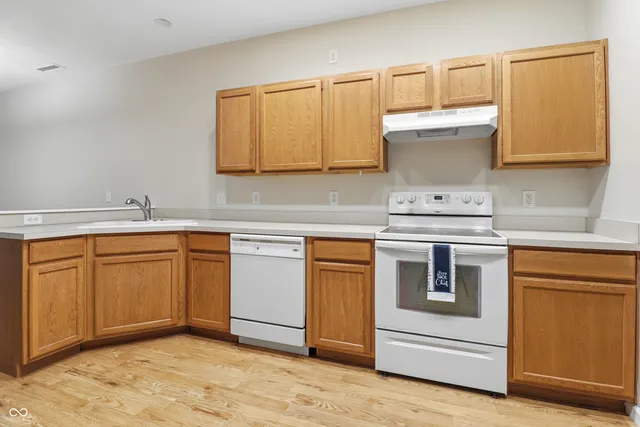 $218,900 | 12145 Bubbling Brook Drive, Unit 400, Fishers, IN 46038