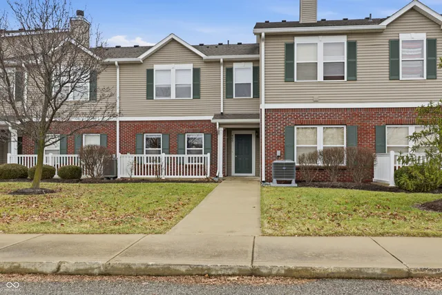 $218,900 | 12145 Bubbling Brook Drive, Unit 400, Fishers, IN 46038