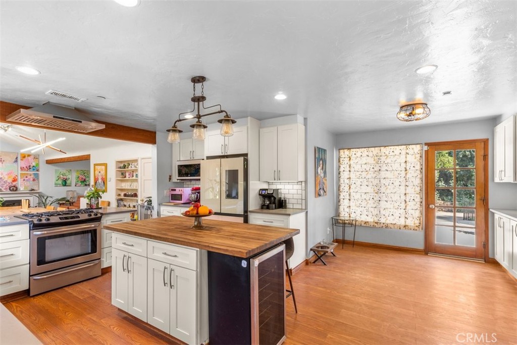 116 Franklin Avenue Redlands, CA 92373 - Photo 17 of 37 116 franklin kitchen