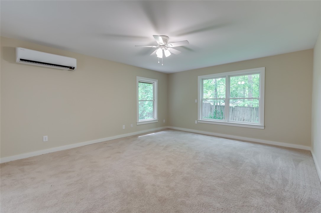 107 Exeter Court Anderson, SC 29621 - Photo 29 of 50 Owner's suite