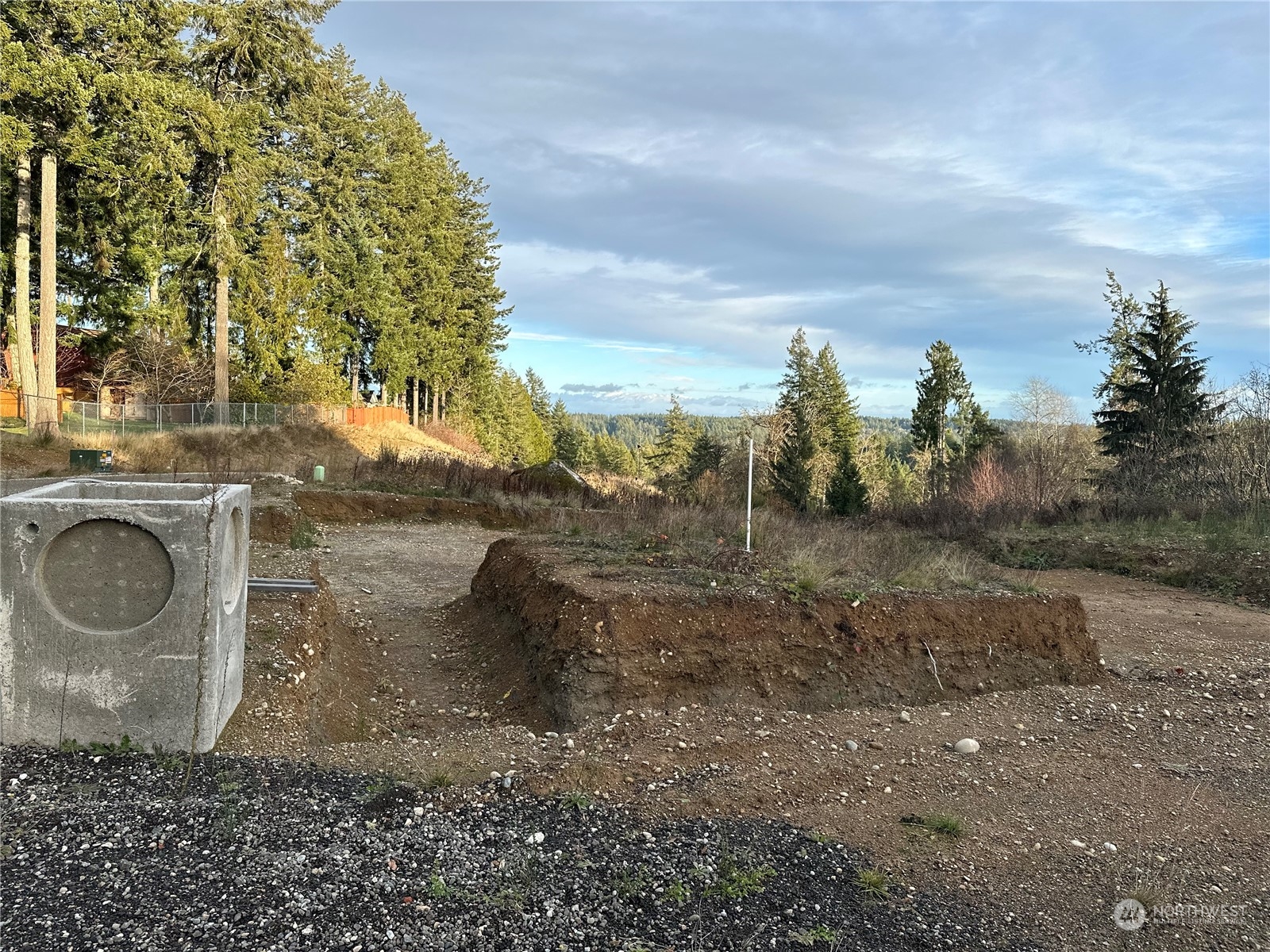 200 East Russet Ridge Road Allyn, WA 98524 - Photo 2 of 19 Gallery Image 2