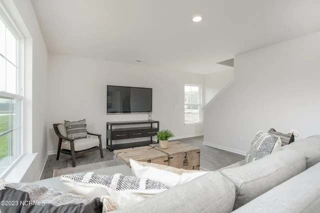 $343,990 | 4011 Topsail Trail, New Bern, NC 28560