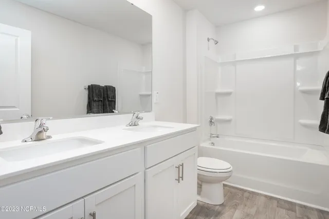 $333,990 | 4011 Topsail Trail, New Bern, NC 28560