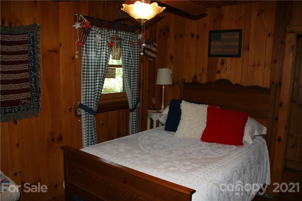 266 Azalea Hills Road Spruce Pine, NC 28777 - Photo 15 of 28 Gallery Image 15
