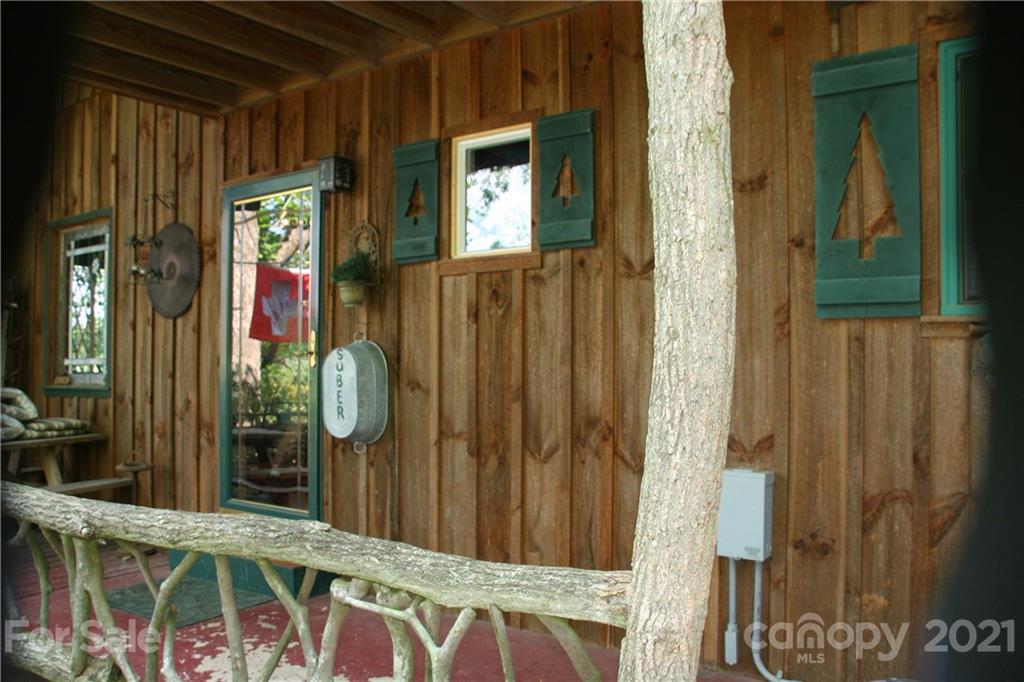 266 Azalea Hills Road Spruce Pine, NC 28777 - Photo 18 of 28 Gallery Image 18