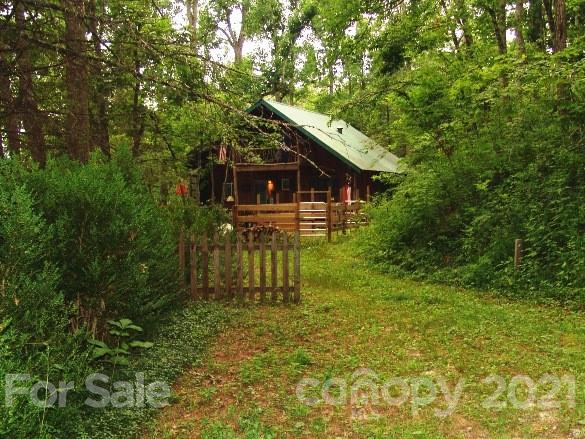 266 Azalea Hills Road Spruce Pine, NC 28777 - Photo 26 of 28 Gallery Image 26