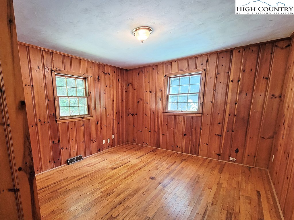 175 Hummingbird Hill Boone, NC 28607 - Photo 16 of 29 Gallery Image 16