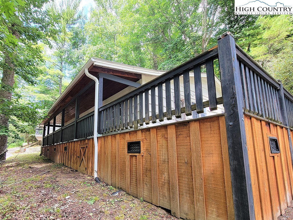 175 Hummingbird Hill Boone, NC 28607 - Photo 4 of 29 Gallery Image 4