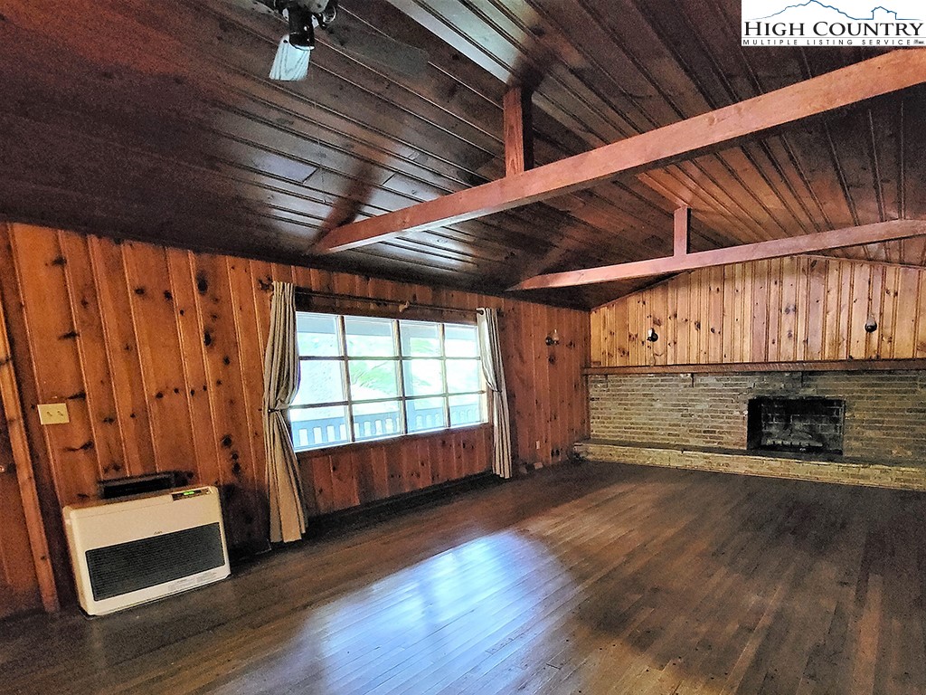 175 Hummingbird Hill Boone, NC 28607 - Photo 10 of 29 Gallery Image 10