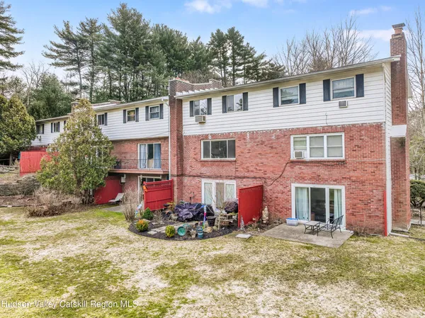 $229,000 | 48 Brittany Drive, Unit D, West Hurley, NY 12491