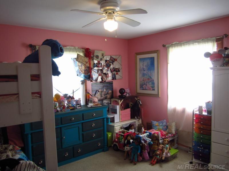 849 West Burns Line Road Melvin, MI 48454 - Photo 9 of 13 31327936-8.JPG