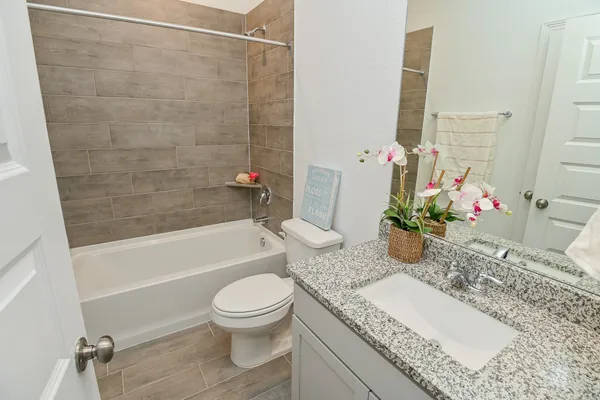 $2,395 | 5707 Aurora Grns Lane, Katy, TX 77493