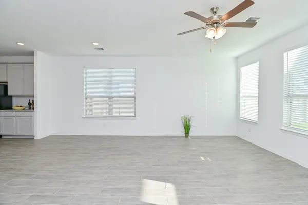 $2,395 | 5707 Aurora Grns Lane, Katy, TX 77493