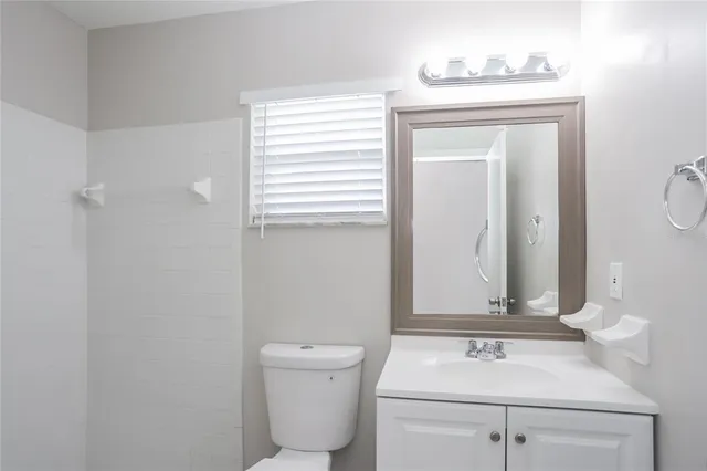 $1,910 | 834 Cinnamon Drive, Winter Haven, FL 33880