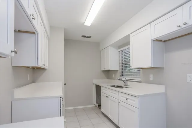 $1,910 | 834 Cinnamon Drive, Winter Haven, FL 33880