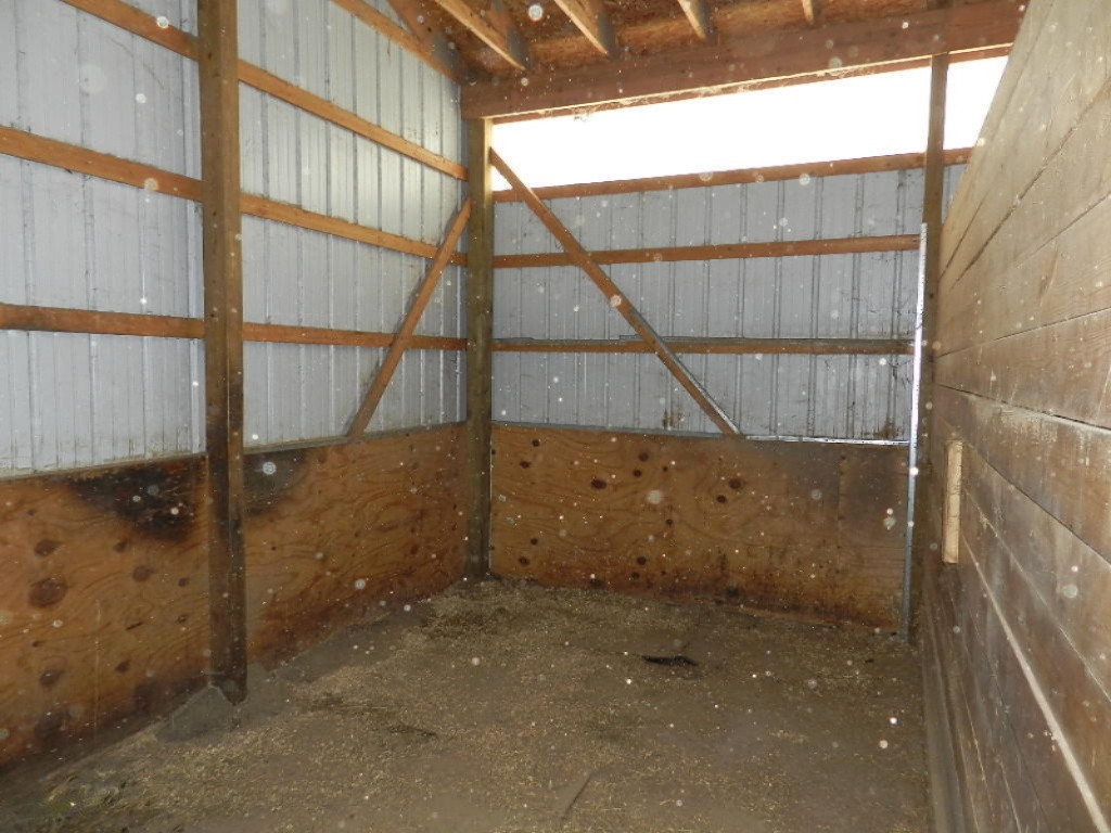 6300 Van Road Coloma, MI 49038 - Photo 19 of 48 DSCN0069