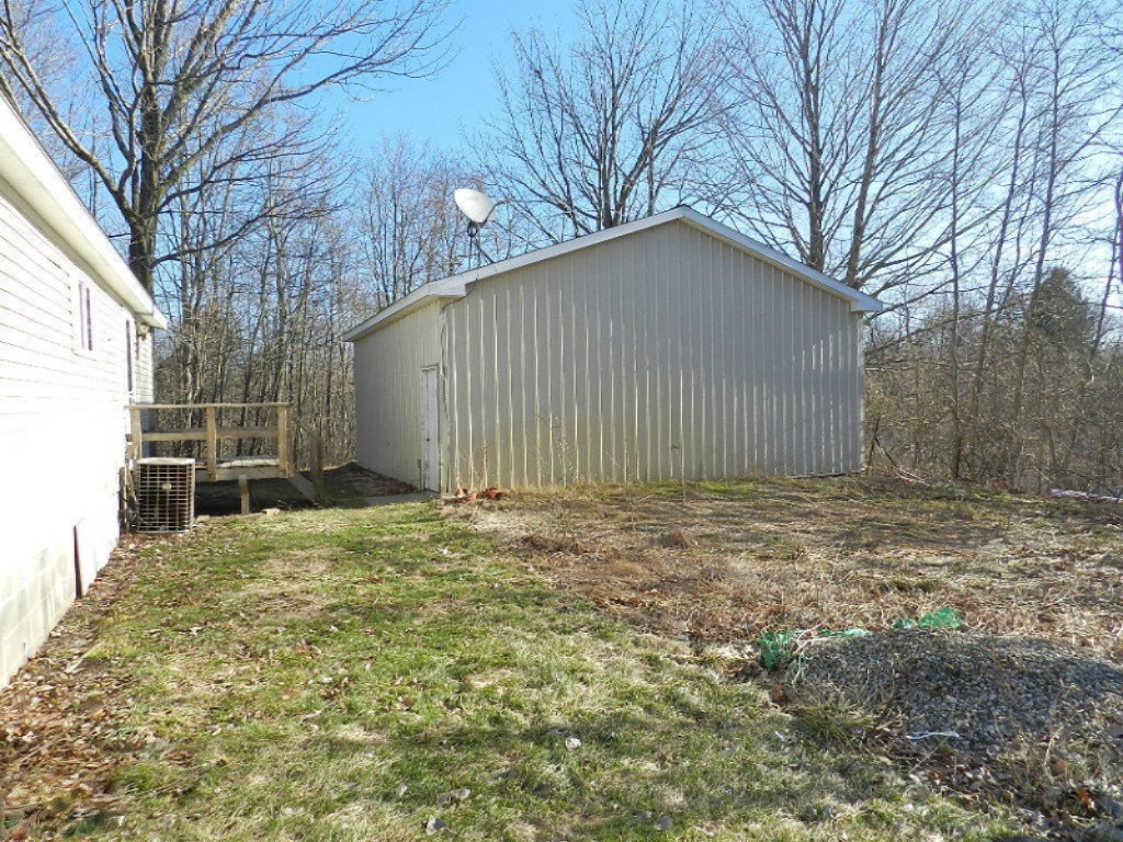 6300 Van Road Coloma, MI 49038 - Photo 23 of 48 DSCN0020