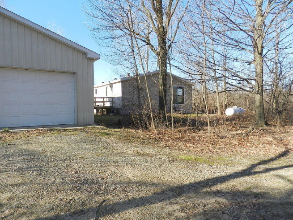6300 Van Road Coloma, MI 49038 - Photo 24 of 48 DSCN0022
