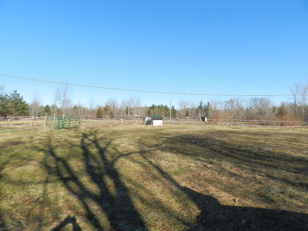 6300 Van Road Coloma, MI 49038 - Photo 29 of 48 DSCN0023