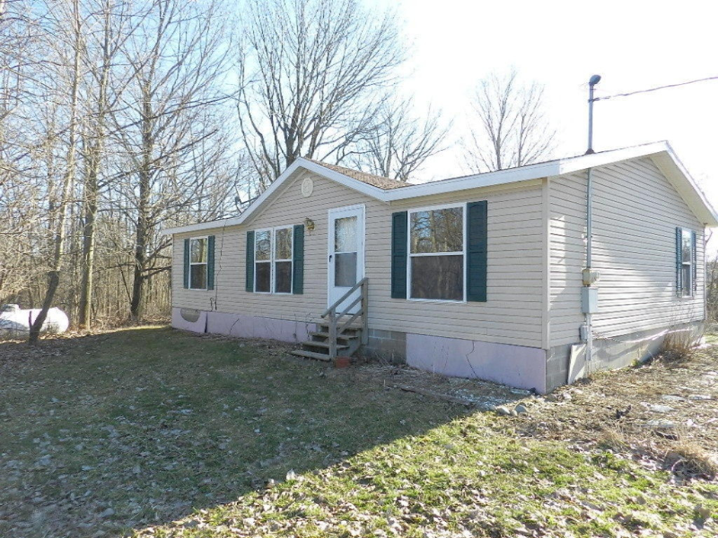 6300 Van Road Coloma, MI 49038 - Photo 3 of 48 DSCN0017