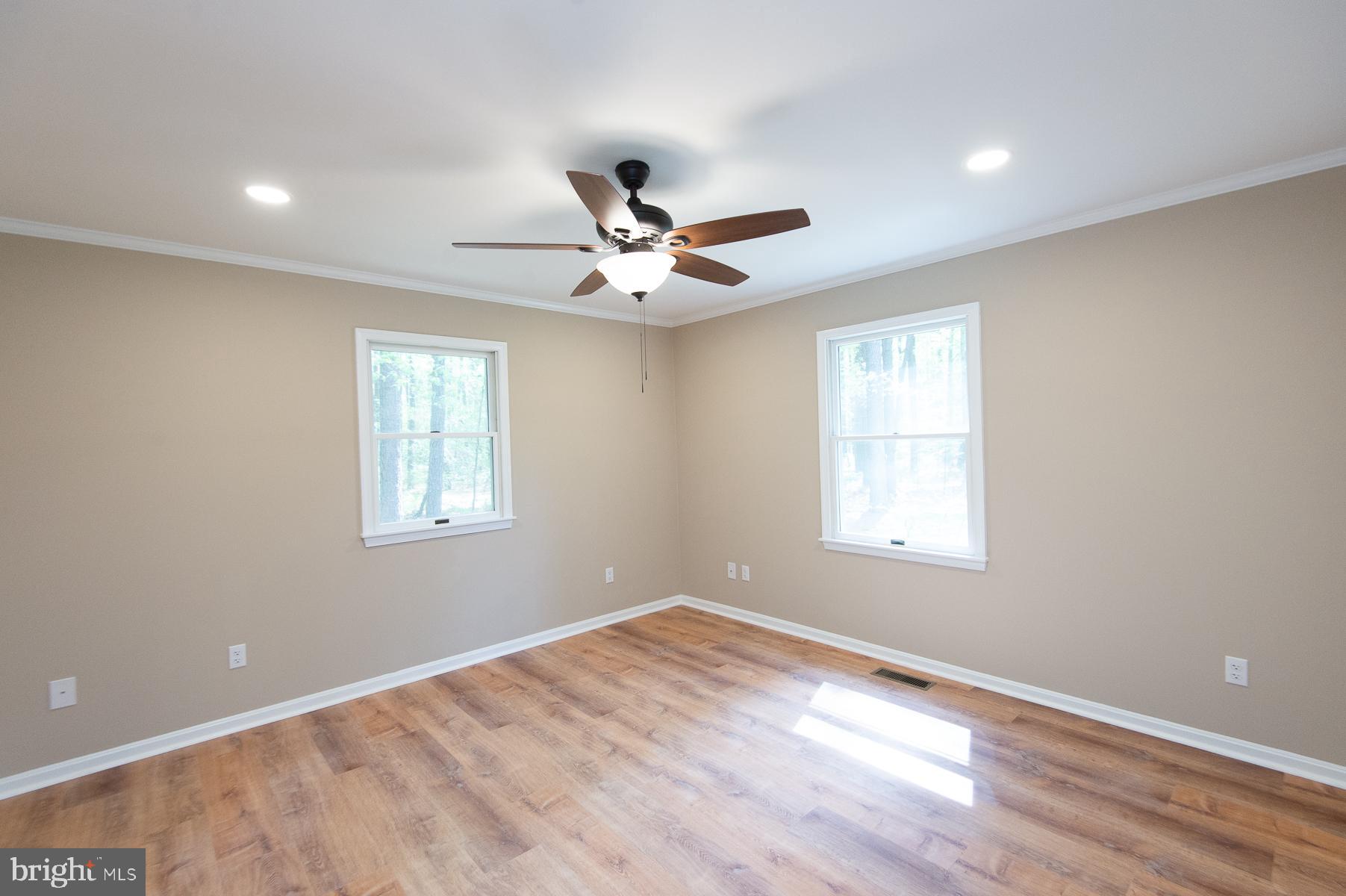 5951 Ross Neck Road Cambridge, MD 21613 - Photo 27 of 50 Downstairs bedroom #3