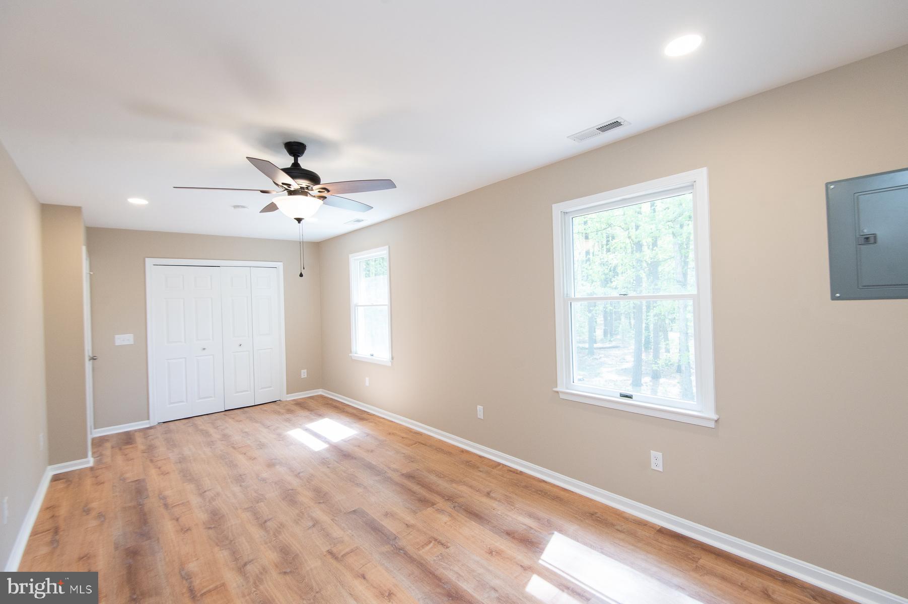 5951 Ross Neck Road Cambridge, MD 21613 - Photo 30 of 50 Second floor bedroom #5