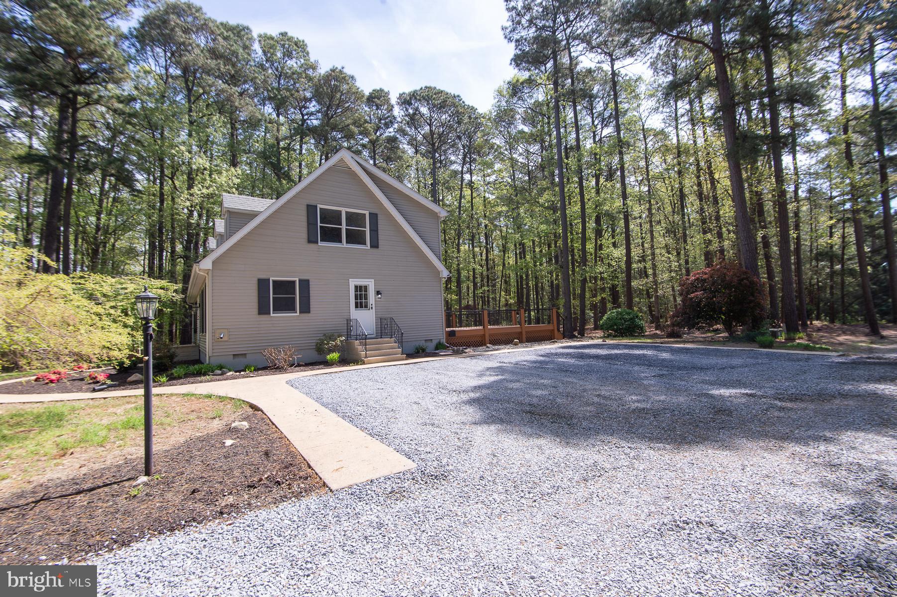 5951 Ross Neck Road Cambridge, MD 21613 - Photo 34 of 50 Large stoned parking area