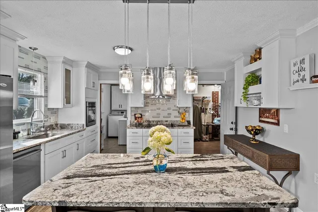 $335,000 | 4 Rhonda Court, Greenville, SC 29617