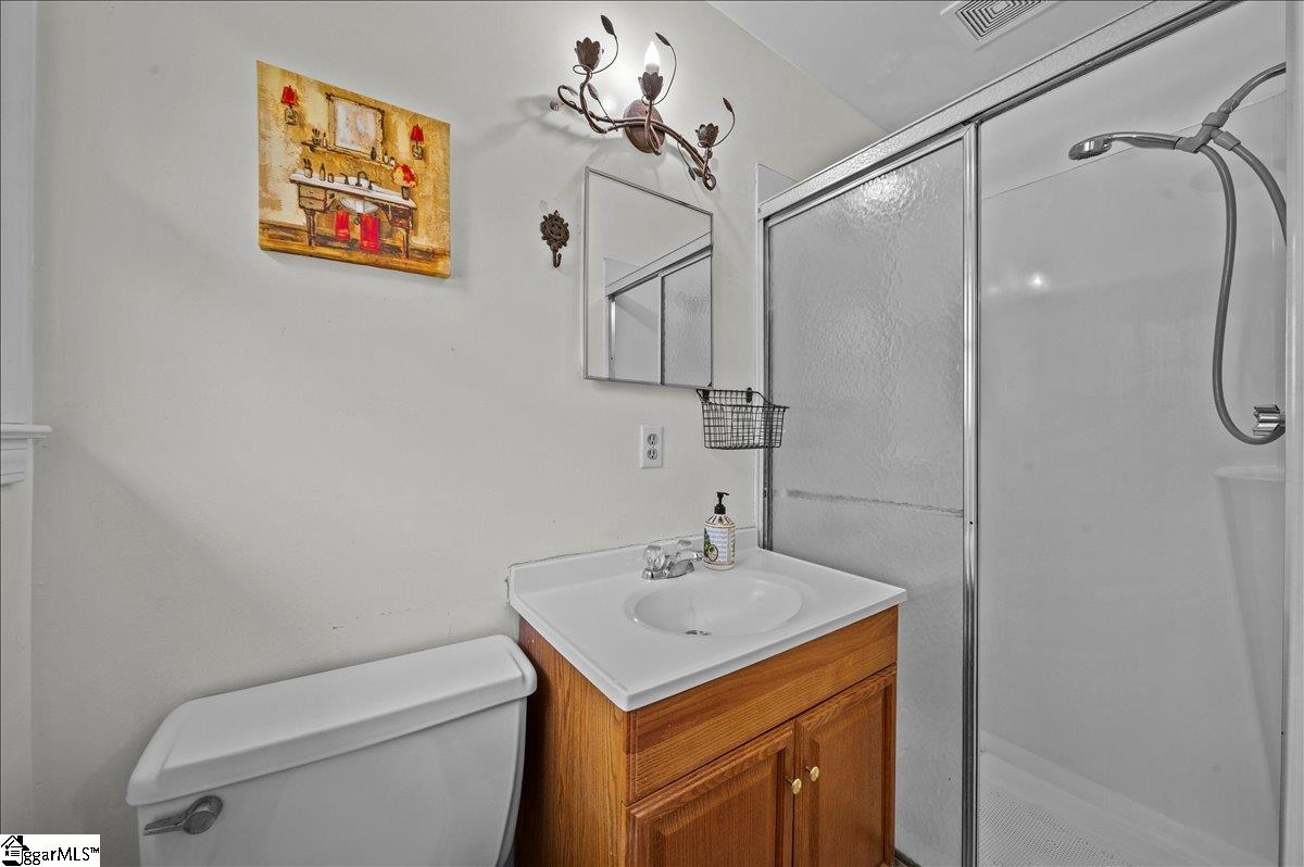 4 Rhonda Court Greenville, SC 29617 - Photo 25 of 35