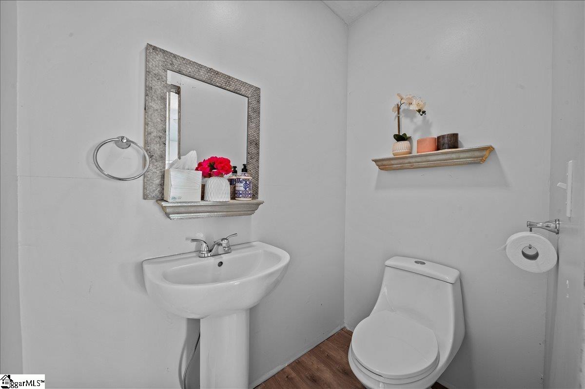 4 Rhonda Court Greenville, SC 29617 - Photo 28 of 35