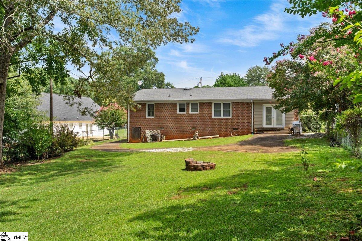 4 Rhonda Court Greenville, SC 29617 - Photo 30 of 35