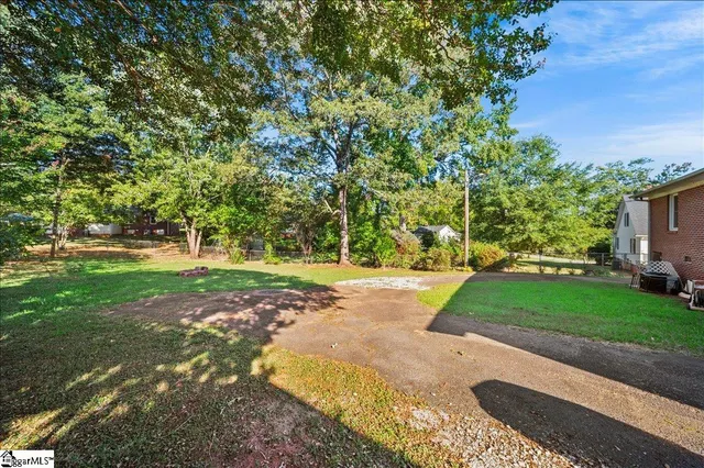 $335,000 | 4 Rhonda Court, Greenville, SC 29617