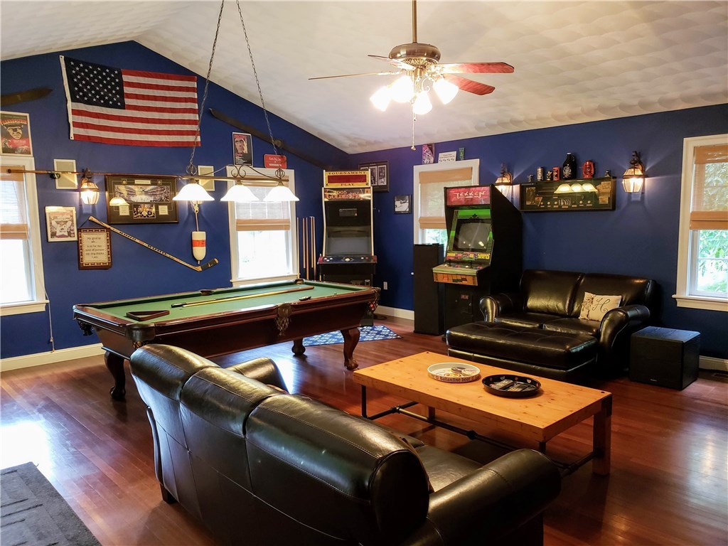 132 Log Road Smithfield, RI 02917 - Photo 18 of 39