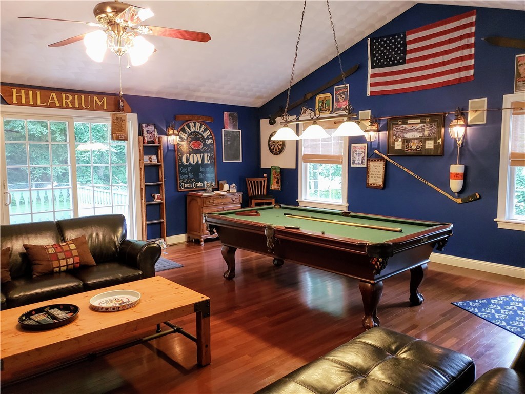 132 Log Road Smithfield, RI 02917 - Photo 20 of 39