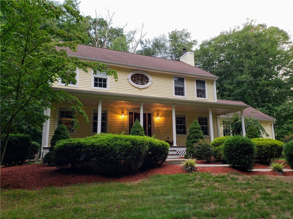 132 Log Road Smithfield, RI 02917 - Photo 2 of 39