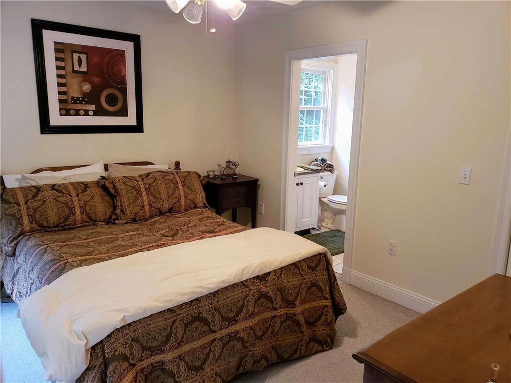 132 Log Road Smithfield, RI 02917 - Photo 32 of 39