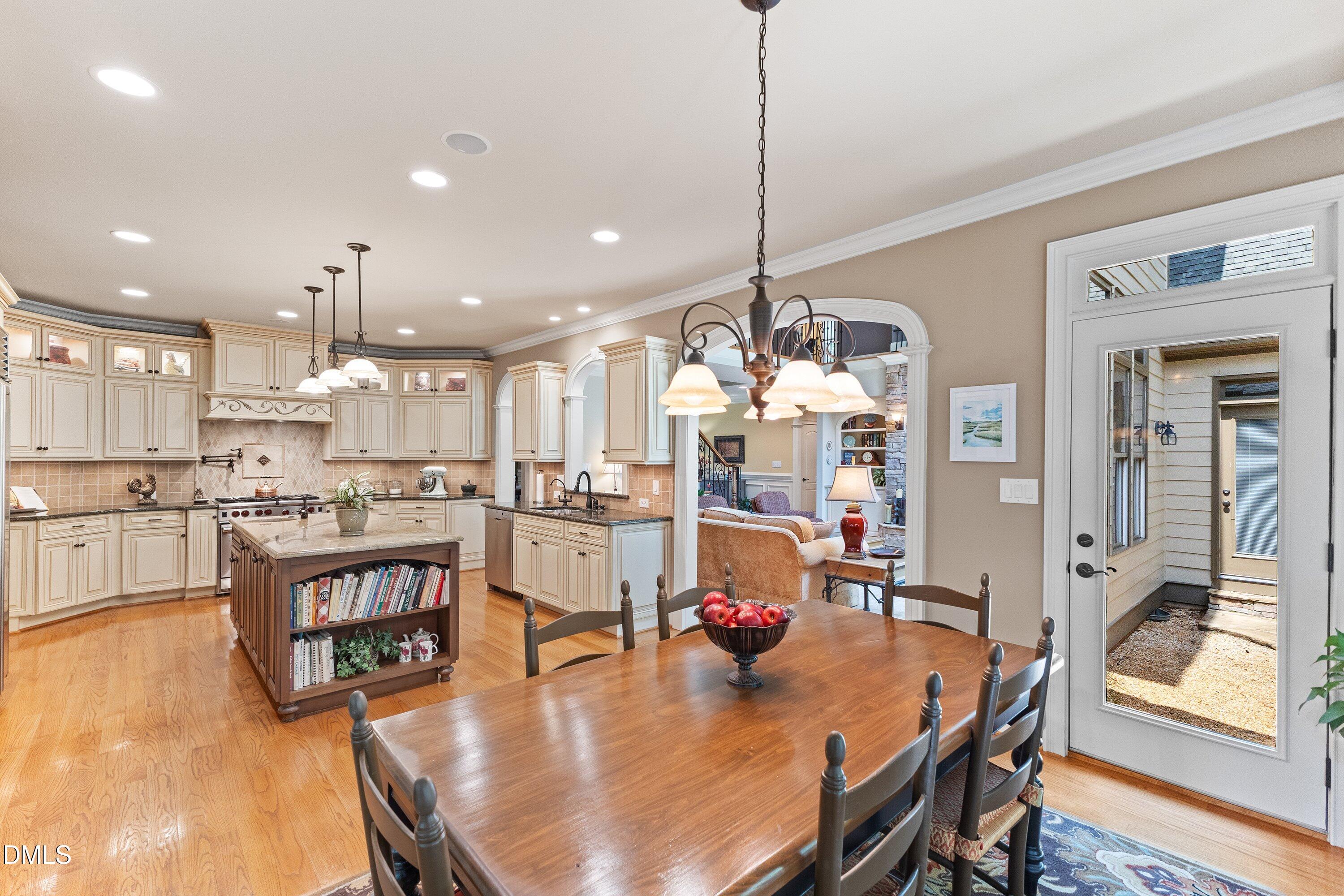 6633 Rest Haven Drive Raleigh, NC 27612 - Photo 21 of 91 21-6633 Rest Haven Dr_2837