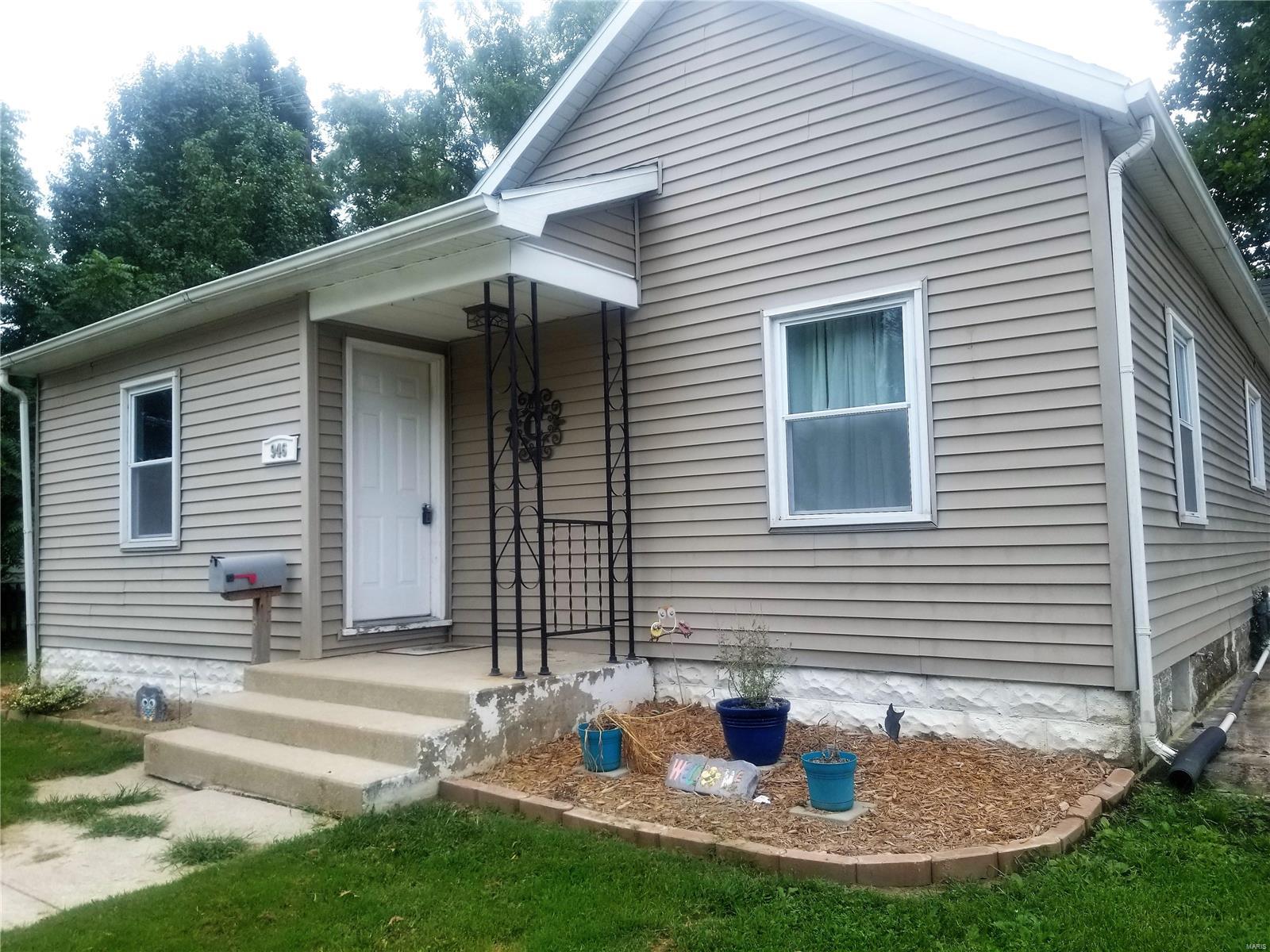 946 Rountree Street Hillsboro, IL 62049 - Photo 17 of 20 Gallery Image 17