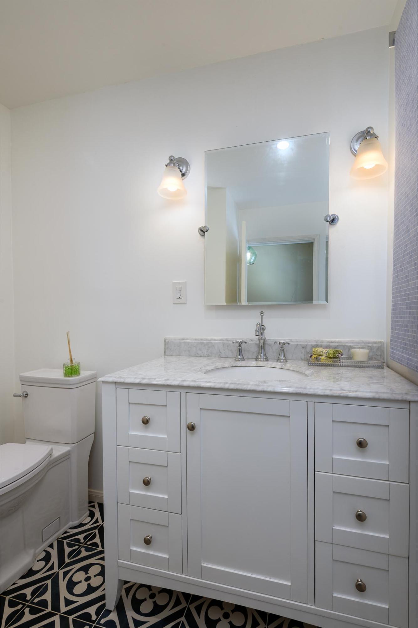 727 Alston Road Santa Barbara, CA 93108 - Photo 14 of 21 Powder Room