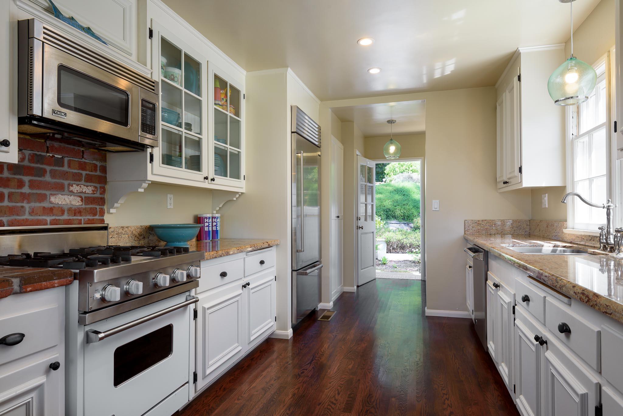 727 Alston Road Santa Barbara, CA 93108 - Photo 8 of 21 Kitchen