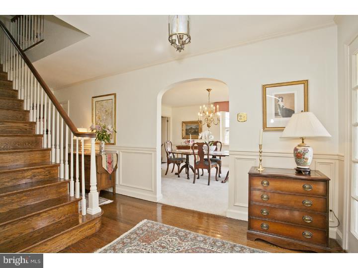220 Arden Road Broomall, PA 19008 - Photo 2 of 25 Foyer