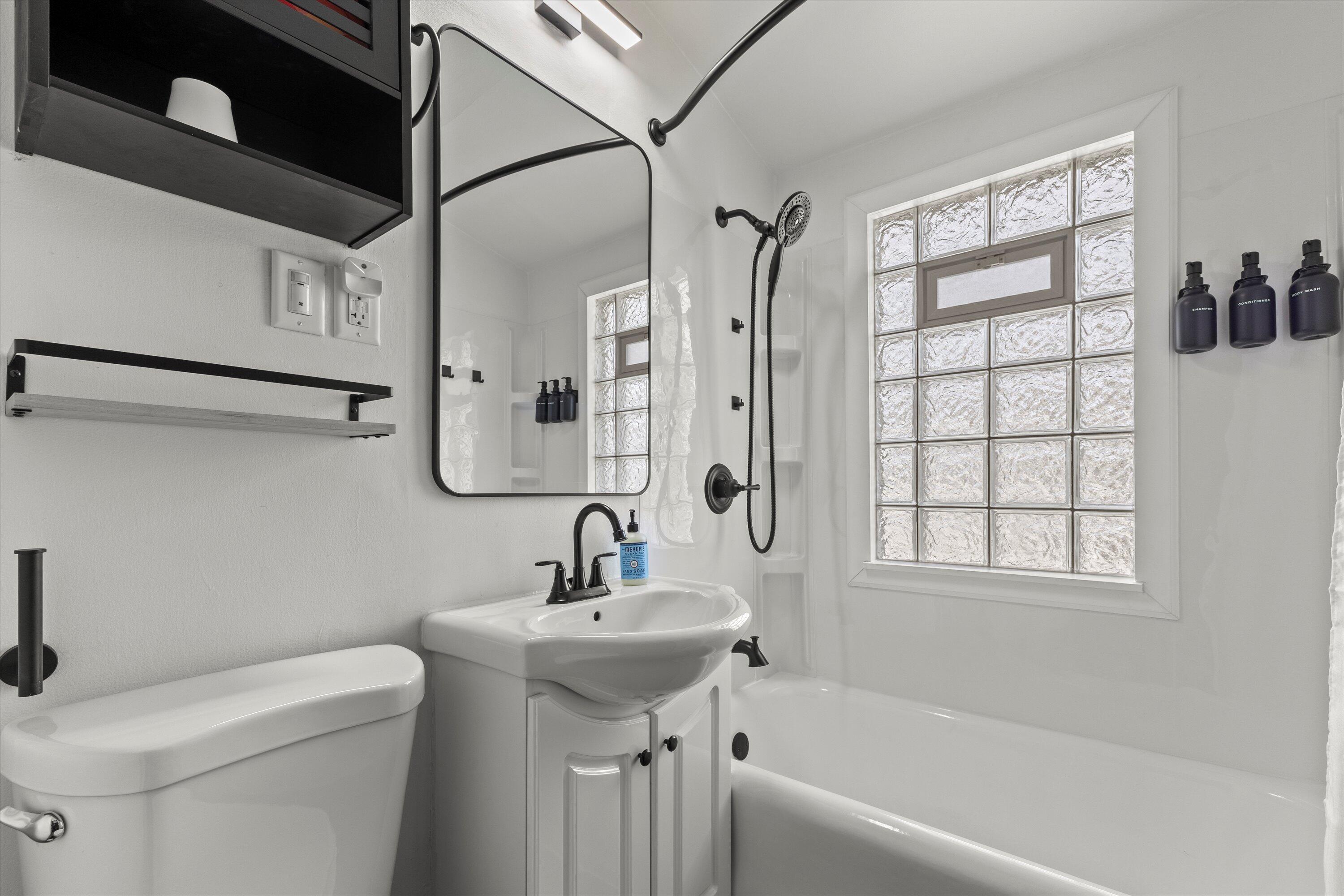 159 North 59th Street Milwaukee, WI 53213 - Photo 15 of 34 Clean and functional bathroom with classic details